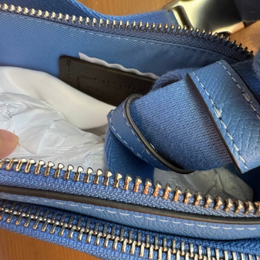 ❤️ Belt Bag With Signature Canvas Interior Detail Blueberry - Picture 5 of 6